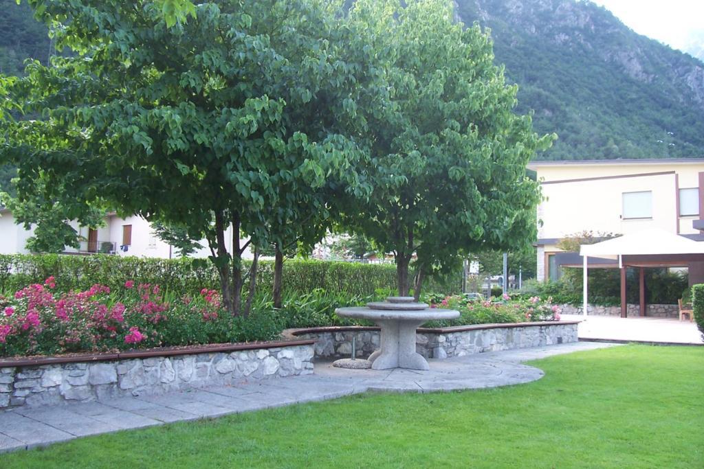 Albergo Benito Ponte nellʼAlpi Zewnętrze zdjęcie