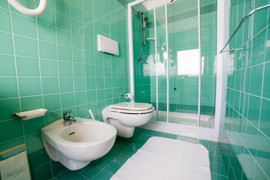 Albergo Benito Ponte nellʼAlpi Zewnętrze zdjęcie